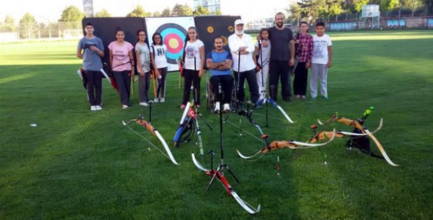 Okçuluk Antrenmanları Sürüyor