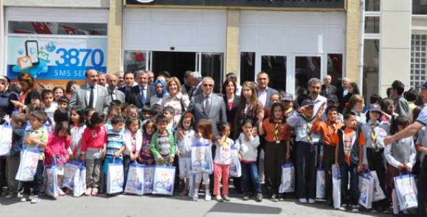 Gelecek sizlerle güzelleşecek