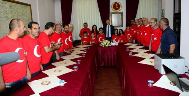 Demirspor´dan Vali Gül´e Ziyaret