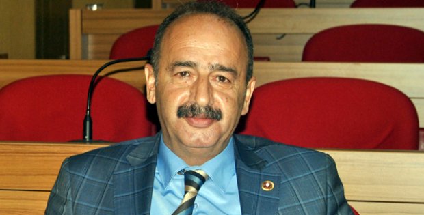 Dosta Cesaret, Düşmana Korku