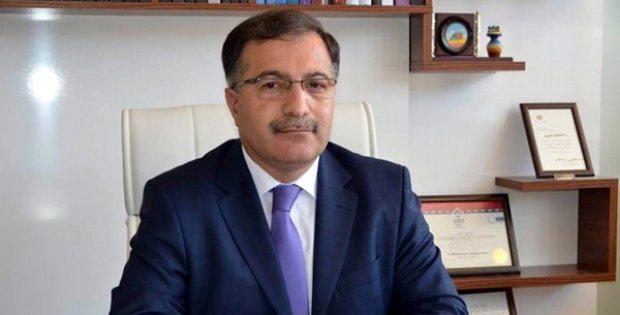 AK Parti Teşkilatları FETÖ´den Arındırılıyor