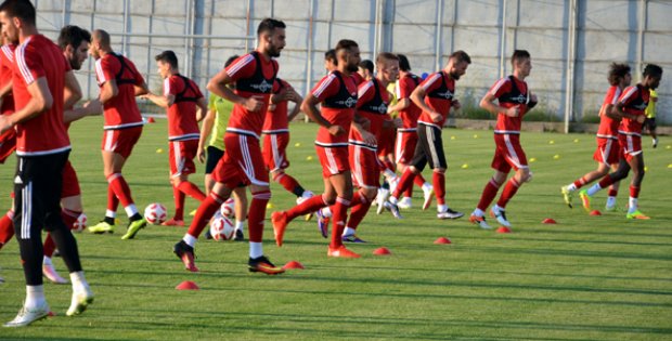 Mersin Maçının Hazırlıkları Başladı