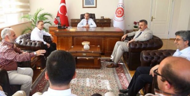 Kamu-Sen Heyetinden Rektöre Ziyaret