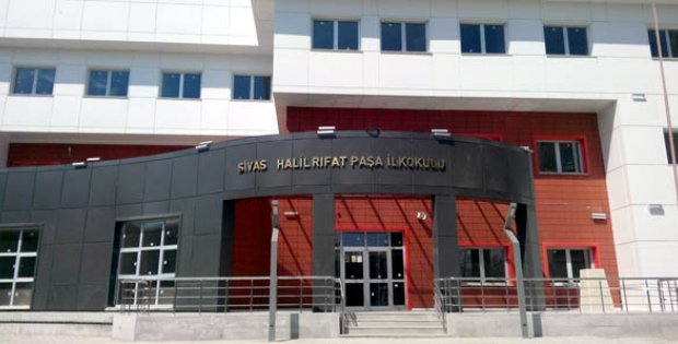 Halil Rıfat Paşa İlkokulu´nda İlk Zil Bugün Çalıyor