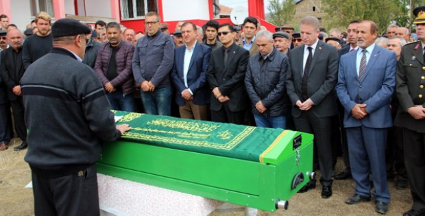 Rıza Çalımbay´ın Babası Toprağa Verildi