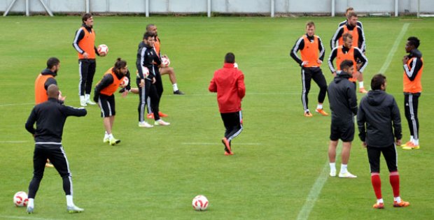 Sivasspor, Bakkal´sız Çalıştı