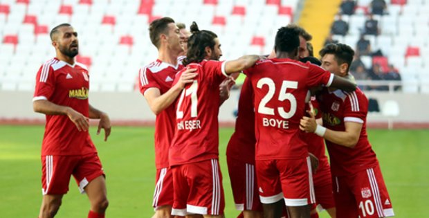 Sivas  Balıkesir Maçının Saati Değişti