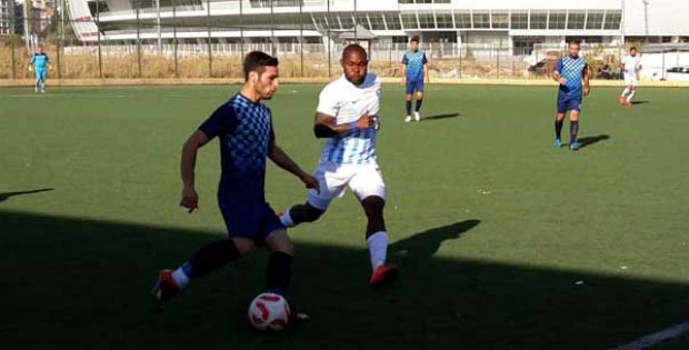 Demirspor, Lidere Boyun Eydi
