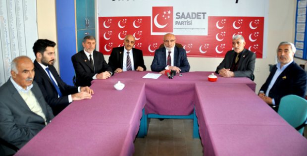 Karamollaoğlu´na İnancımız ve Güvenimiz Tam