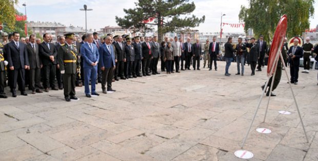 Cumhuriyetin İlanı Eşsiz Bir Zaferdir