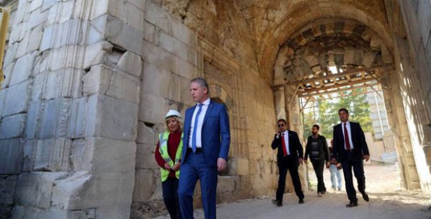 Tarihi Eserler Gölgede Kalmayacak
