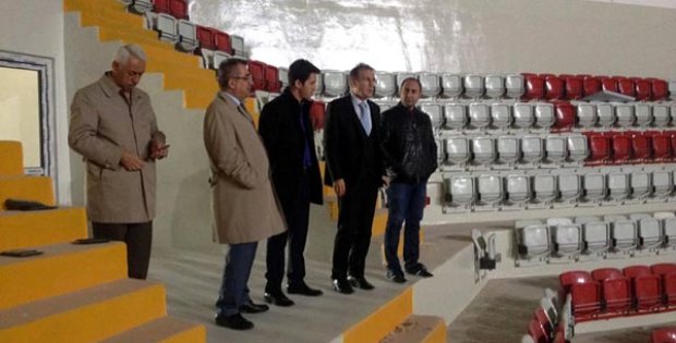 4 Bin Kişilik Spor Salonu İnşaatını İncelediler