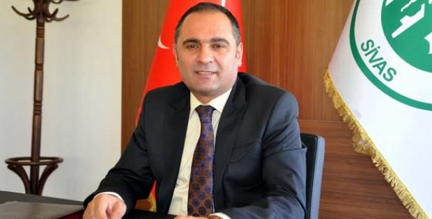 Tunahan: Centilmen Bir Kulübüz