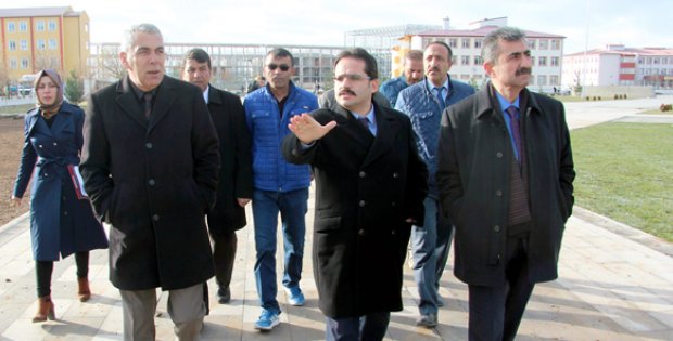 Kaya, Okullar Bölgesini İnceledi