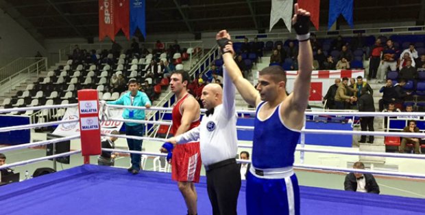 Sivaslı Hasan, Çeyrek Finale Çıktı