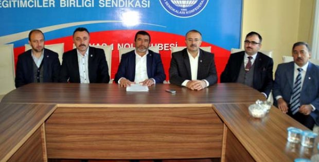 Öğretmenler Günü´ Darbe Ürünüdür