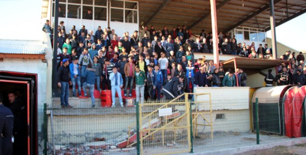 Zaraspor Maçında Olay Çıktı