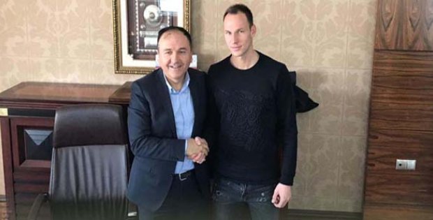 Kelhar Yiğido Oldu
