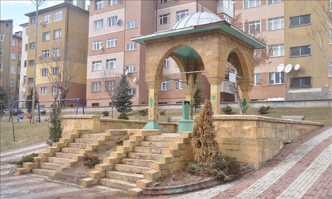Kadı Burhanettin Türbesi İlgi Bekliyor