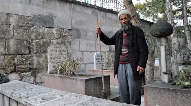 Ulu Camiinin Gönüllü Hizmetkarı