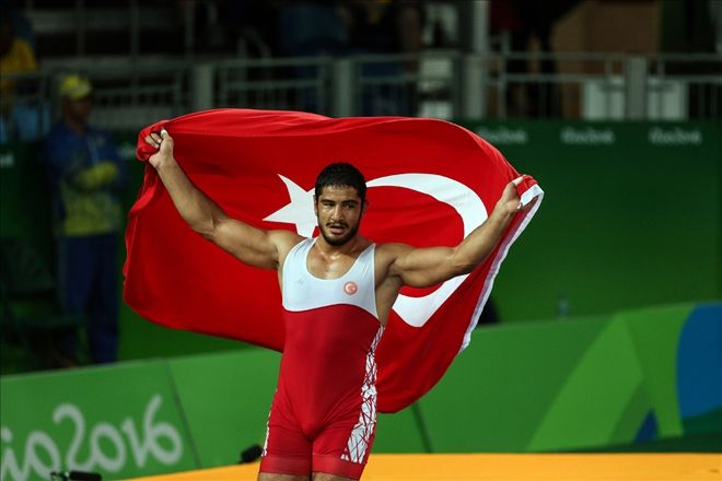 Her Şeyi Vatanımız İçin Yapıyoruz