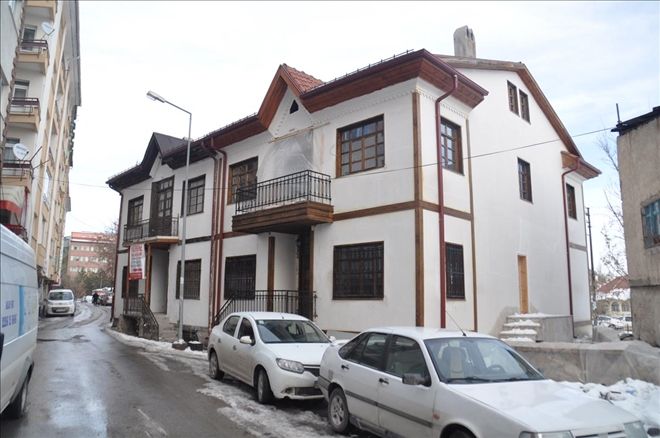 Âşık Veysel´in Dinamik Heykeli Yapılacak