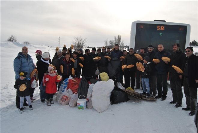 Hayvanlar Açlıktan Ölmesin