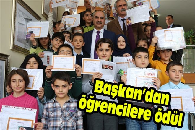 Başkan´dan öğrencilere ödül