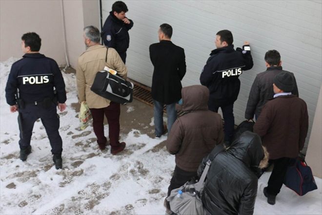 6 eski emniyet personeli tutuklandı