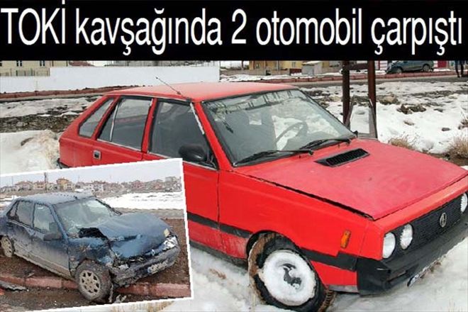 TOKİ kavşağında 2 otomobil çarpıştı