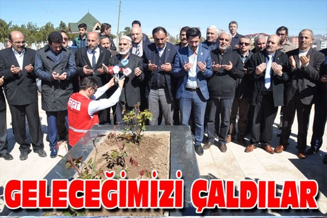 GELECEĞİMİZİ ÇALDILAR