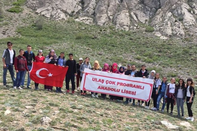 Tecer Dağı´nda doğa yürüyüşü