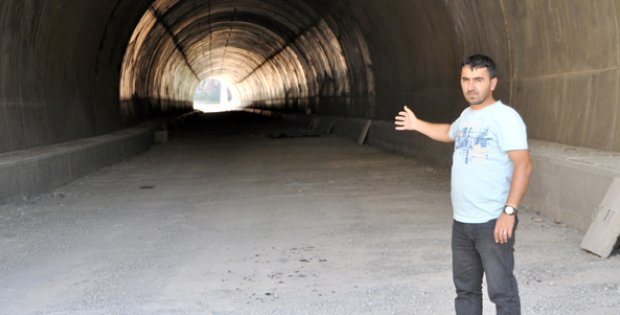 AÇILIYOR