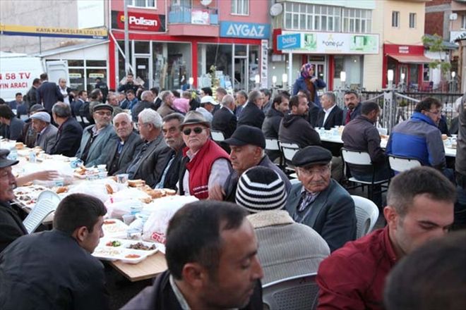 VALİ GÜL HAFTA SONUNU İMRANLI´DA GEÇİRDİ