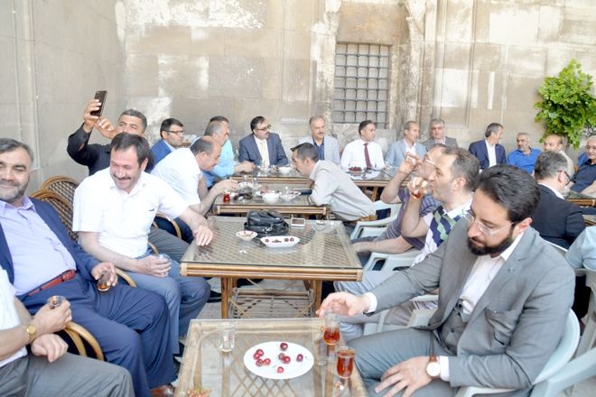 STK´LAR BAYRAMLAŞTI