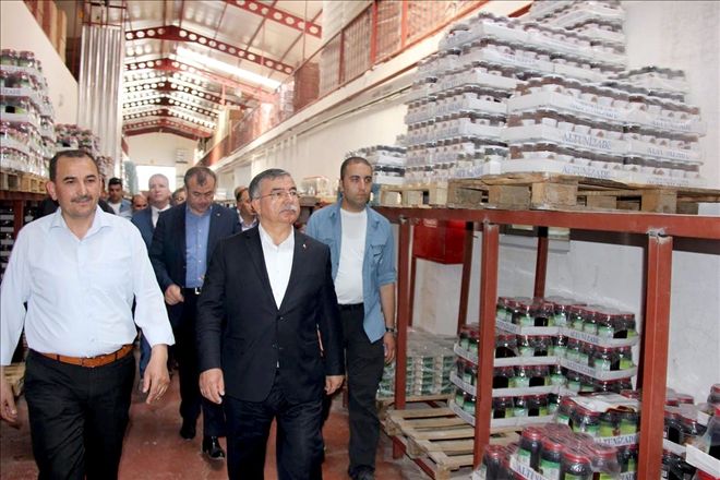 BAKAN YILMAZ OSB´Yİ GEZDİ
