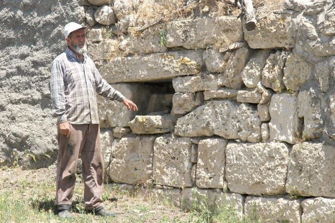 TARİHİ HAMAMIN KALAN YARISI AHIR OLDU 
