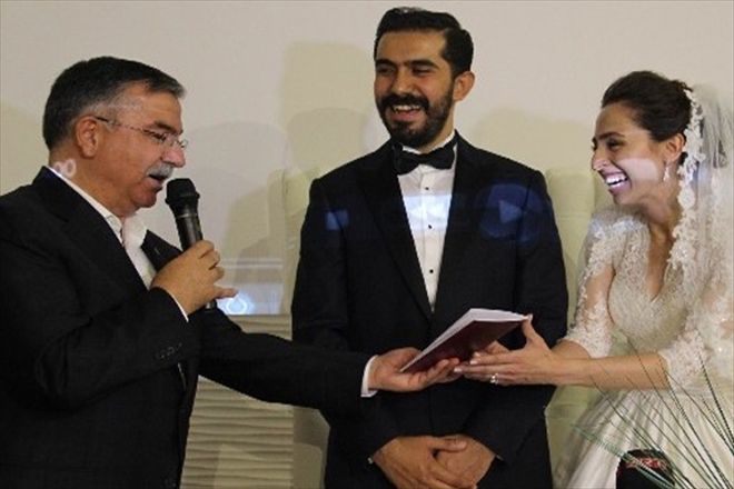 Muhabbet nazarıyla bakan kusur görmez