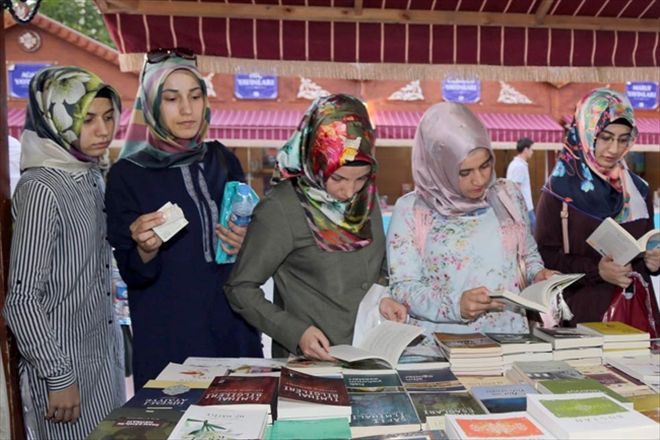 KİTAP GÜNLERİNİN HAZIRLIKLARI SÜRÜYOR