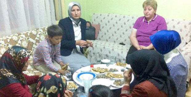 Çat kapı gidiyorlar