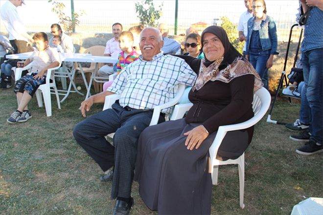Evlendikten 47 yıl sonra düğün yaptılar