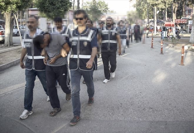 Sivas´ta dolandırdılar Adana´da yakalandılar