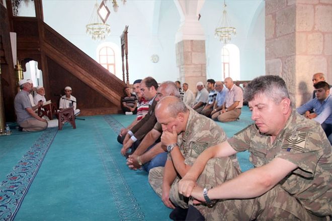 Şehit asker için mevlit okutuldu