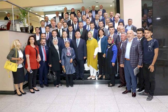 AK Parti teşkilatından Bakan Yılmaz´a ziyaret