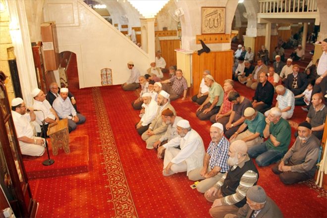 Manevi önderler yeni nesile tanıtılıyor