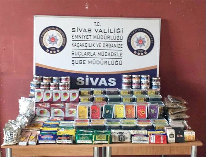 Hediyelik eşya dükkanına kaçakçılık operasyonu