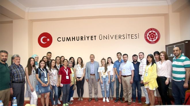 Yabancı öğrenciler uğurlandı