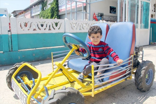 Çocukları için Go-Kart yaptı