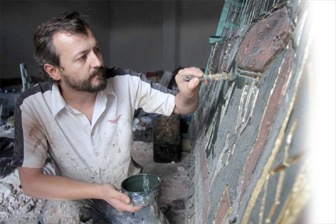 Sivas halısının heykelini yaptılar