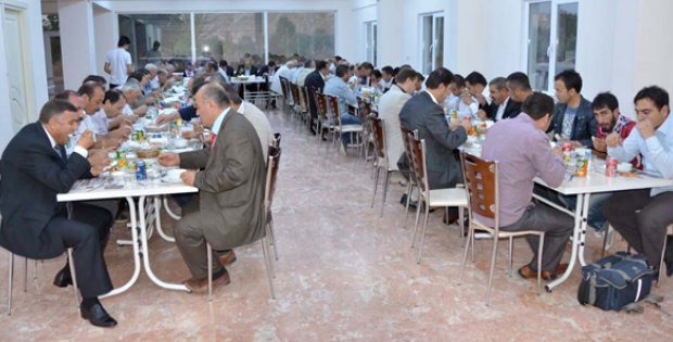 Öğrenci Yurdunda iftar
